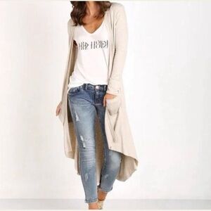 Joah Brown Cardigan! Cross listed in Mercari and Curtsy!